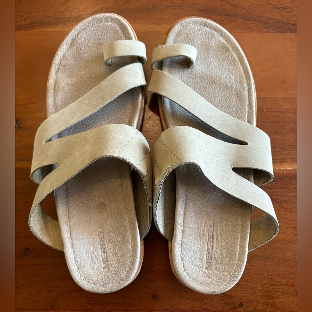 Merrell Moon Sandals